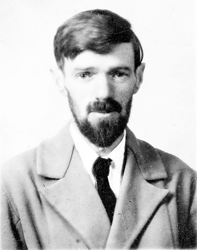DH Lawrence Passport photograph 