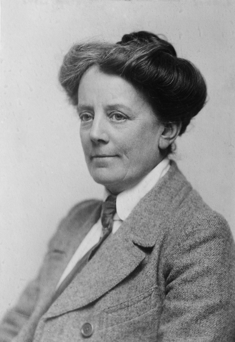 English composer and suffragette Ethel Smyth (1858-1944)