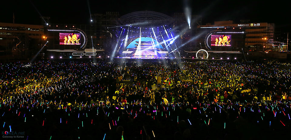 Korea K-Pop World Festival 2013